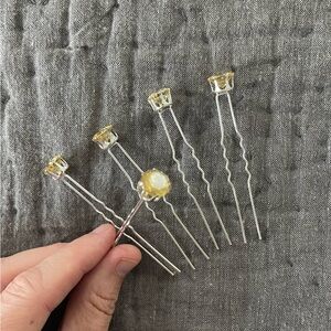 BNIB Yellow rhinestone hair pins silver metal set of 5 in bag